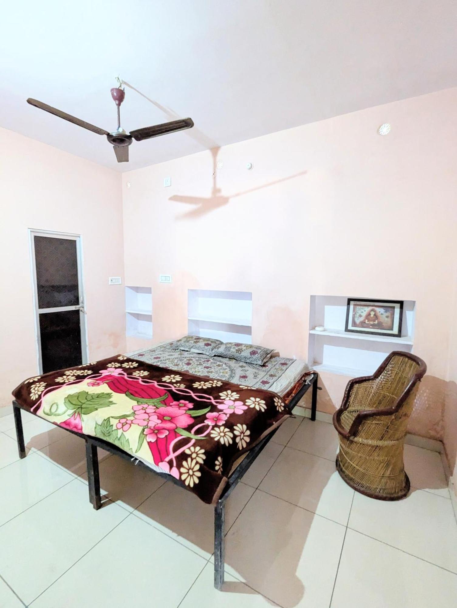 Hotel The Pushkar Flower Pokoj fotografie